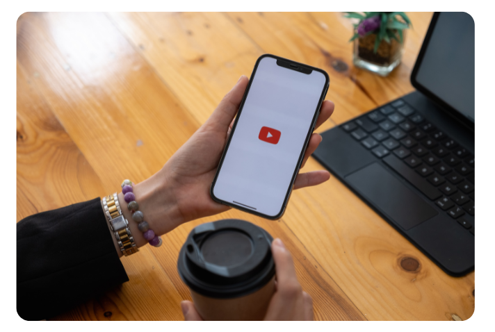 what is YouTube advertisng what is YouTube advertisng